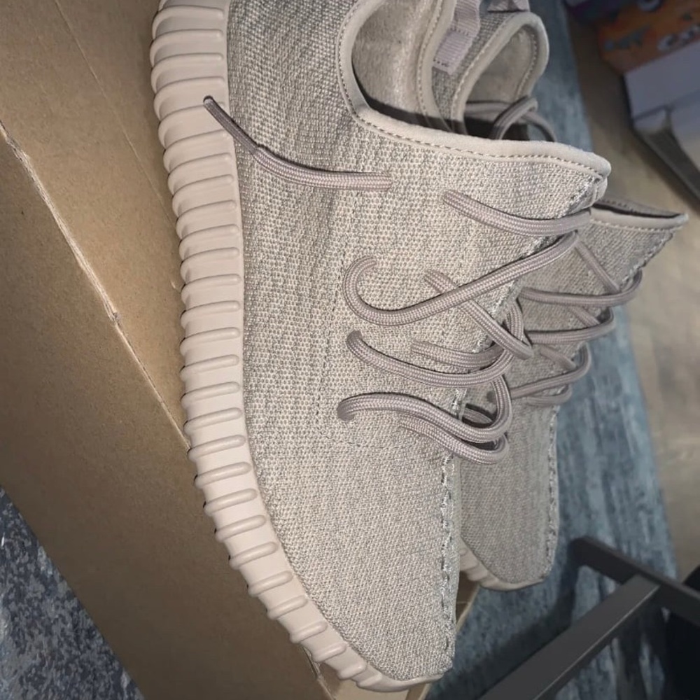 Sz 10-ADIDAS YEEZY BOOST 350 V1 OXFORD TAN AQ2661 LGTSTO/OXFTAN/LGTSTO ORIGINALS